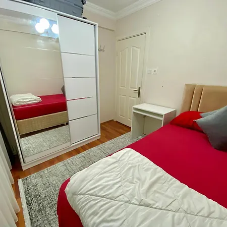 Kwatera prywatna For Rent In Fatih